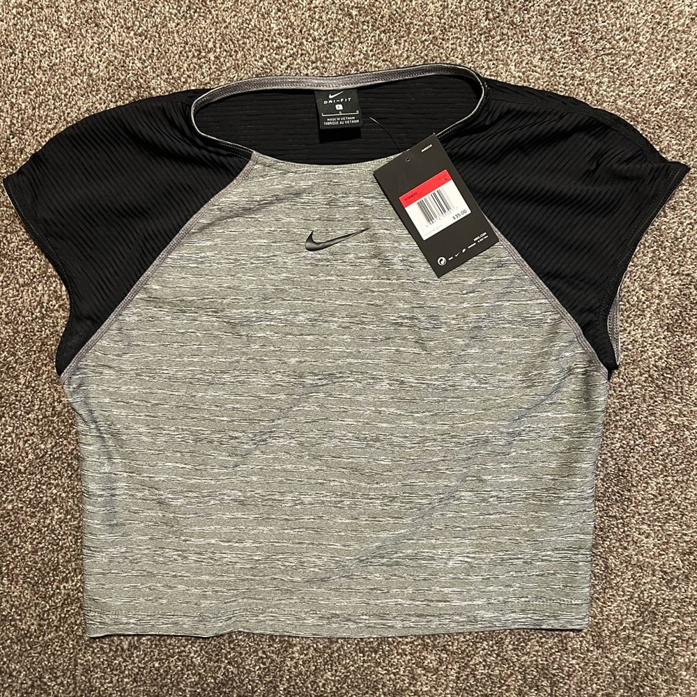 Nike Pro Cropped Shirt